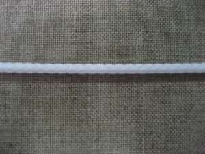 Cordon d'anorack Polyester - BLANC - 4mm - Le metre 