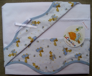 Parure de lit bébé à Broder - Coloris Bleu / Motif Girafe - avec bande aida# 