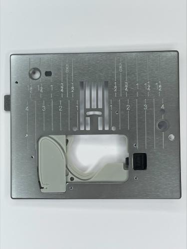 PLAQUE AIGUILLE MACHINE A COUDRE  PFAFF AMBITION ( Sans vitre )