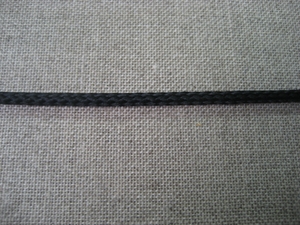 Cordon d'anorack Polyester - NOIR - 4mm - Le metre 